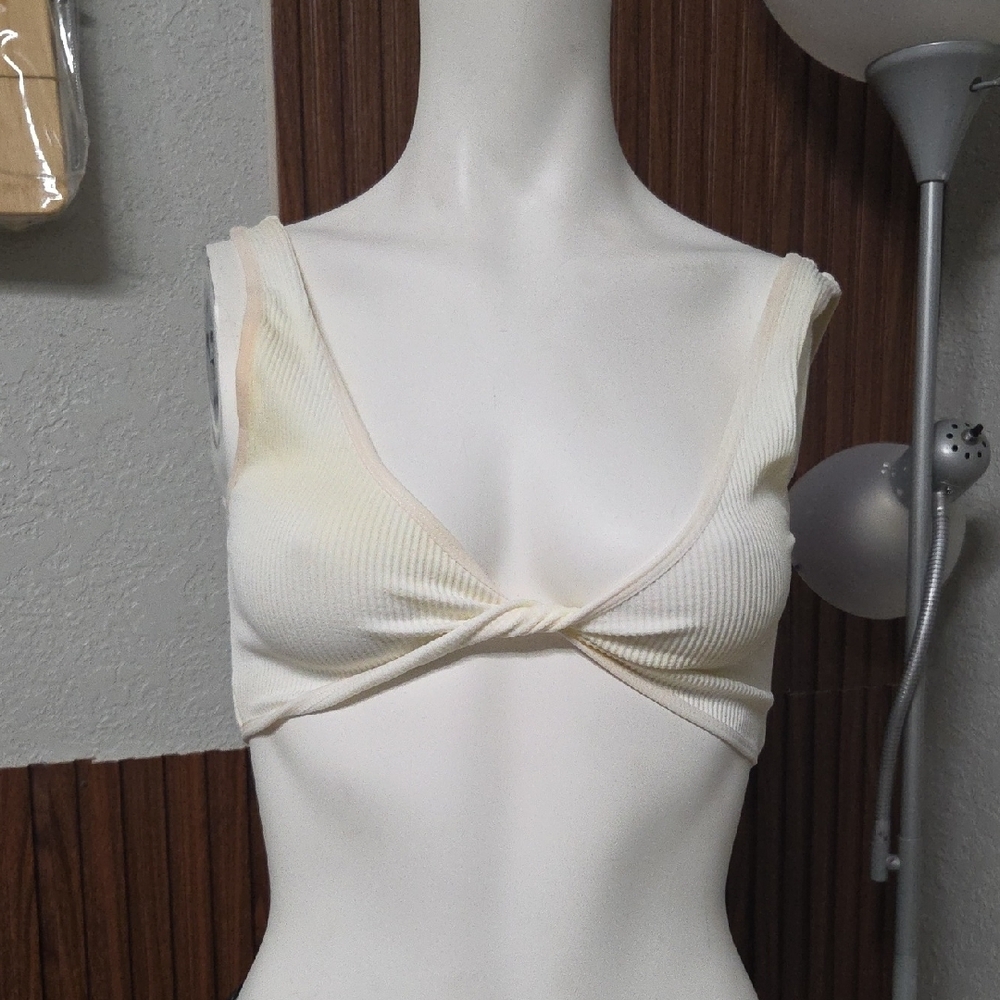 AKIRA Ribbed Bralette Crop Top White - Size L/XL - NWT [217]